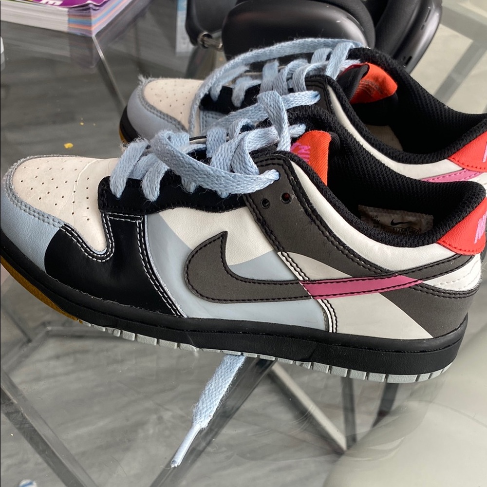 Nike black and white dunk